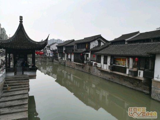 外星小怪大冒险